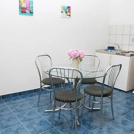 Sanader Apartmán Okrug Gornji